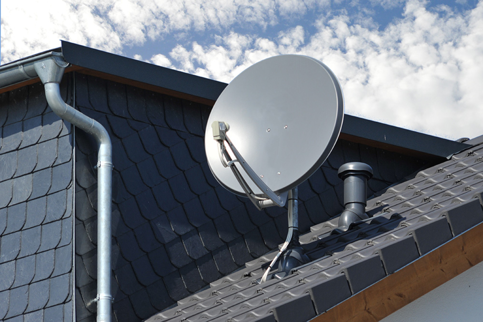 TV-Empfang bei Thrainer & Waldschütz GmbH in Irschenberg